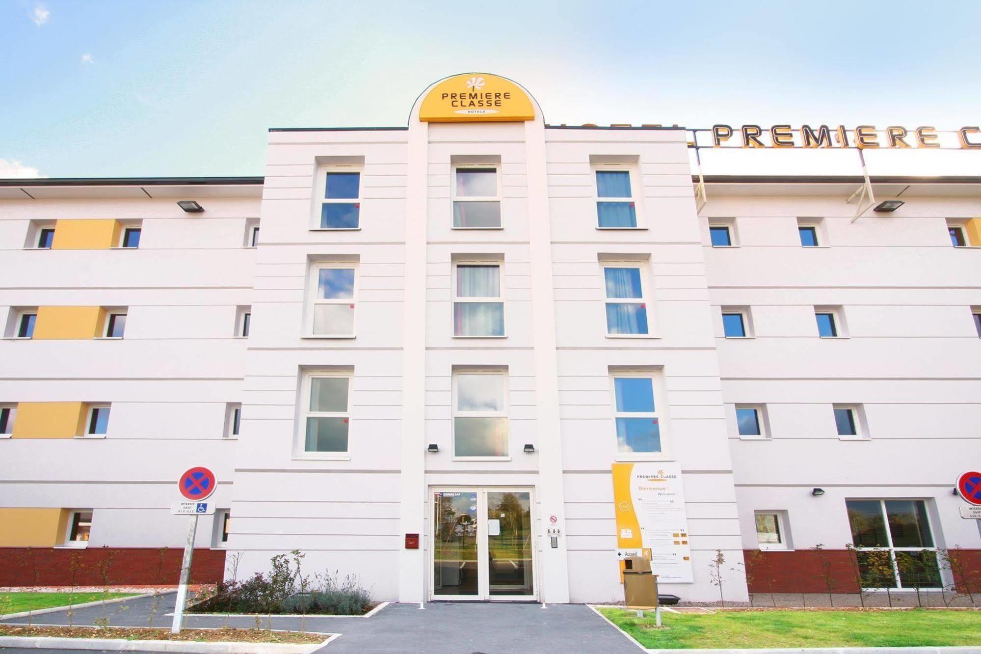 Premiere Classe Bayeux Exterior photo